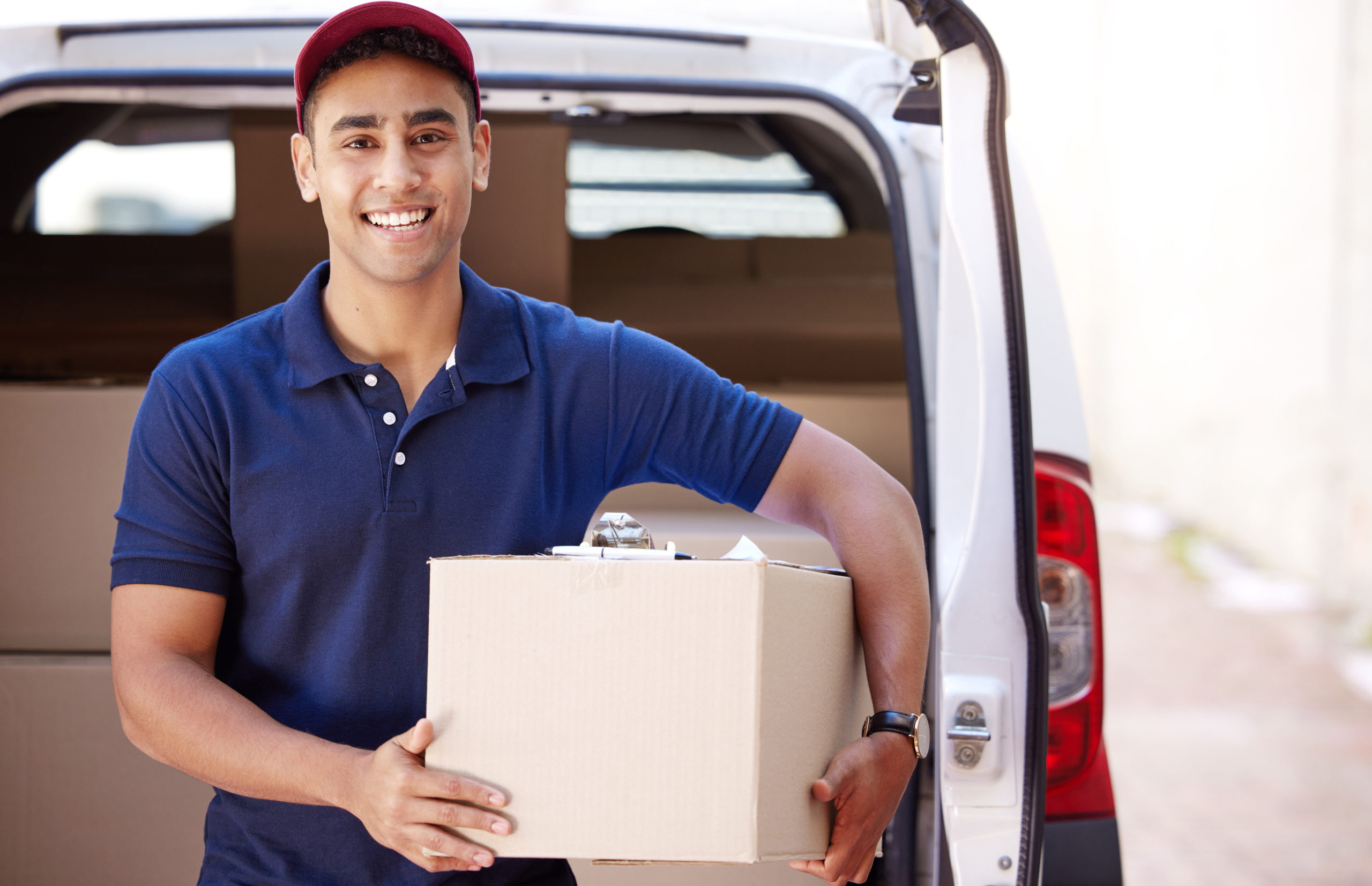 Gestão de Envios: 10 Estratégias para Reduzir Custos - Blog da EntregAli